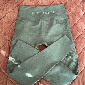 Alphalete leggings